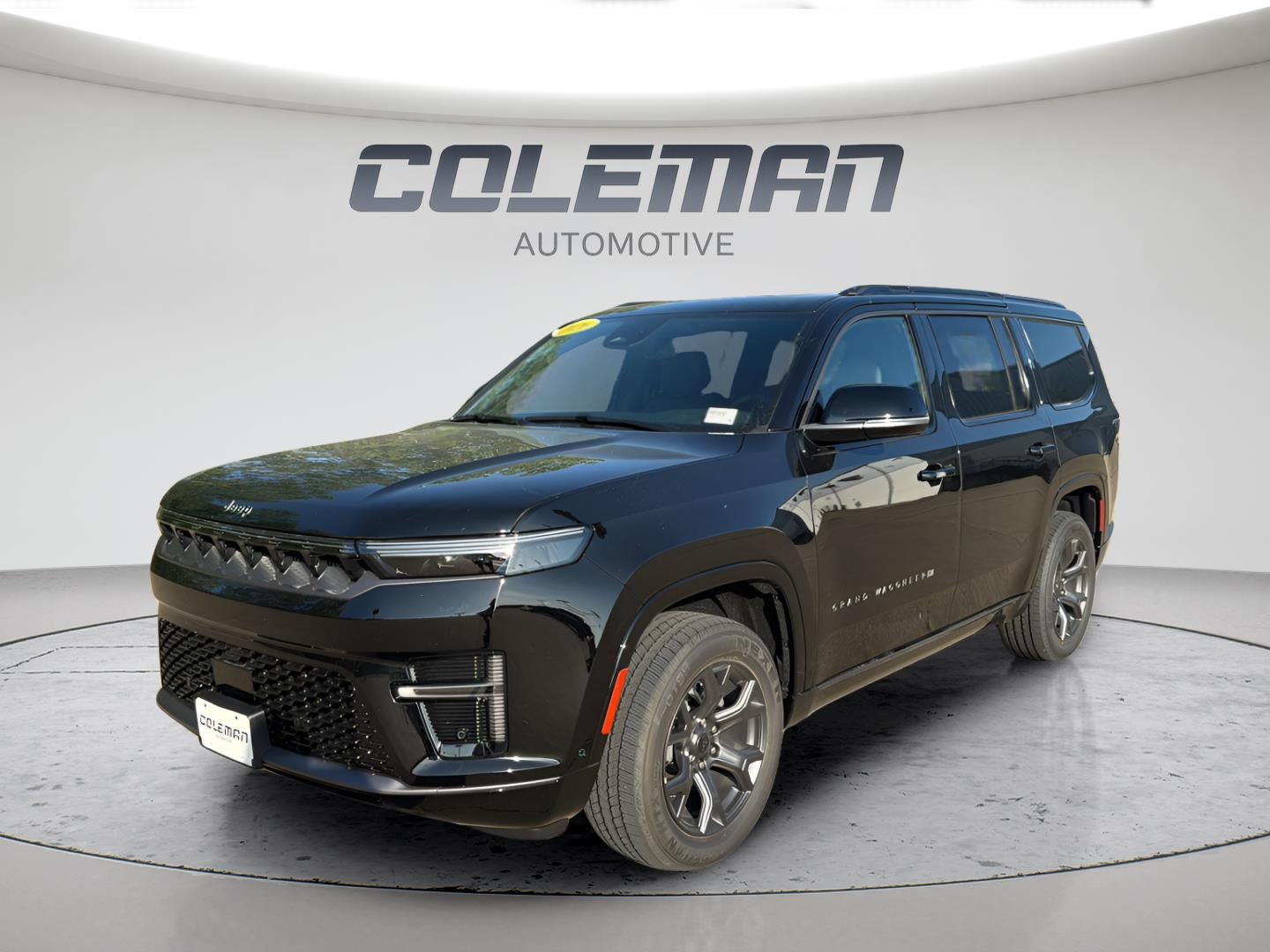 2026 Jeep Grand Wagoneer GRAND WAGONEER LIMITED ALTITUDE 4X4 in High Gloss Black Exterior Paint — front three-quarter view