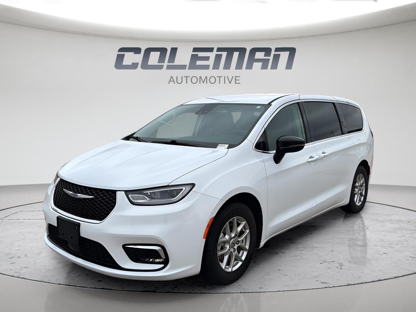 2024 Chrysler Pacifica Touring L in Bright White Clearcoat — front three-quarter view